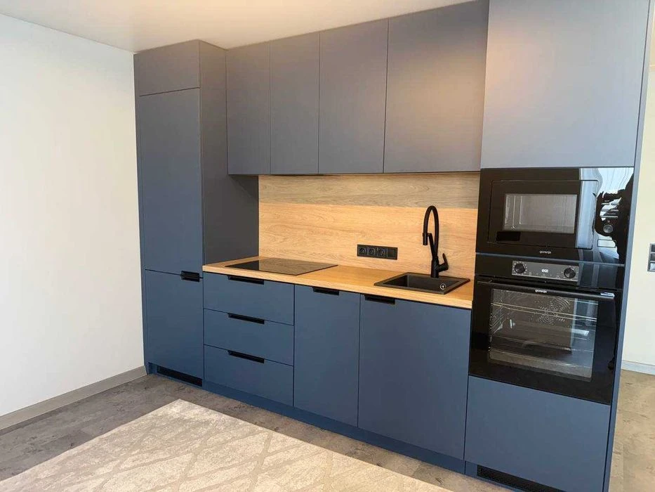 Продам 4к квартиру р-н Дафі (Запорожське шосе,4)