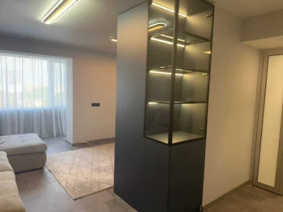 Продам 4к квартиру р-н Дафі (Запорожське шосе,4)