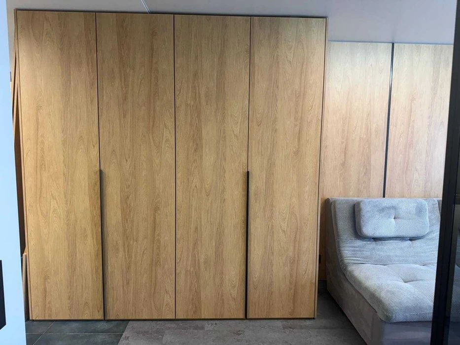 Продам 4к квартиру р-н Дафі (Запорожське шосе,4)