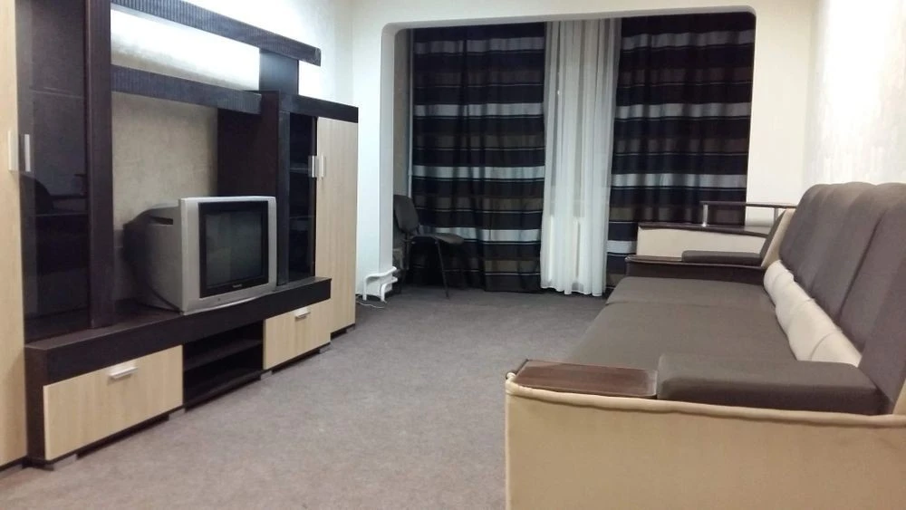 Без % Сдам 2к квартиру Пр. Берестейський21,Метро Політех. ін
