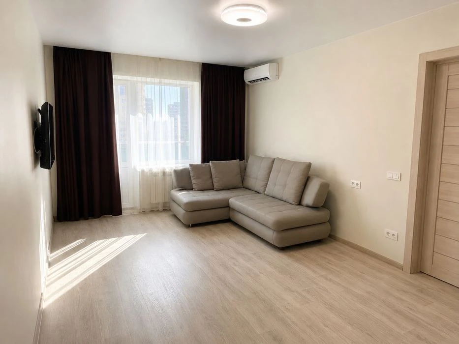 Оренда 2 кiм кв Ревуцького, 25 Харківський масив м. Харківсь