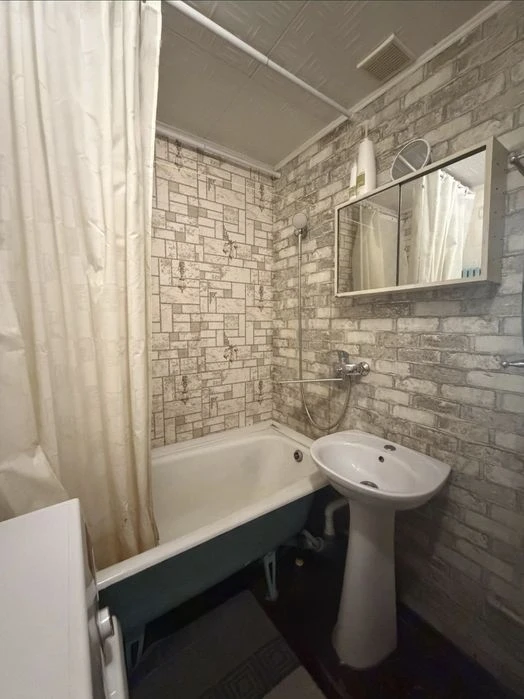 4-room apartment for sale, Kalnyshevsky St., Khortytskyi