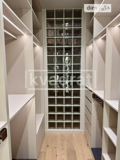 Довготривала оренда 3к квартири на вул. Ґарета Джонса 8 • ID