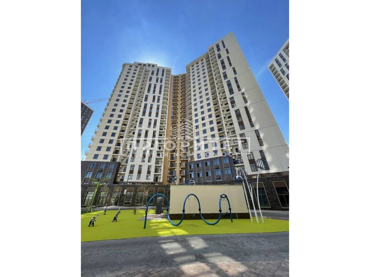 Продажа квартир Приморский.