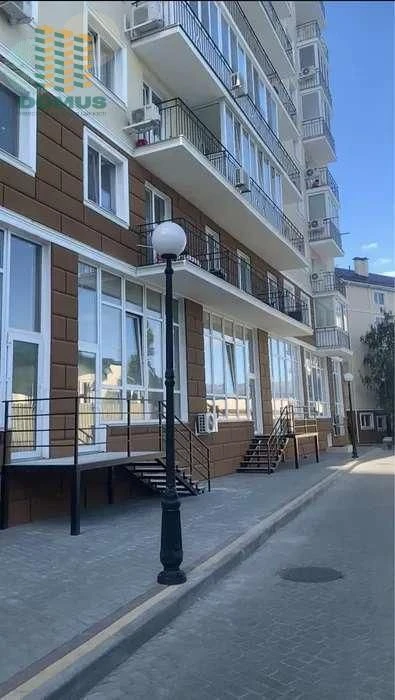 Продам 1 комн 42м2 ЖК Континент! Люстдорфский дор. 3 окна!