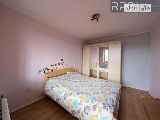 Sale of 3-room apartment 60.3 sq. m on Dniprovska embankment 5A, apt. 20