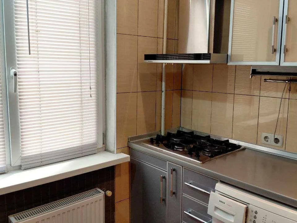 Apartment. Kharkiv, Aerokosmichny Ave. (Gagarina)
