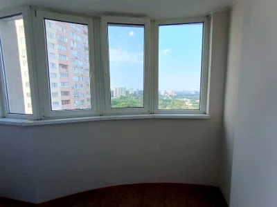 Квартира. Київ, Науки просп.