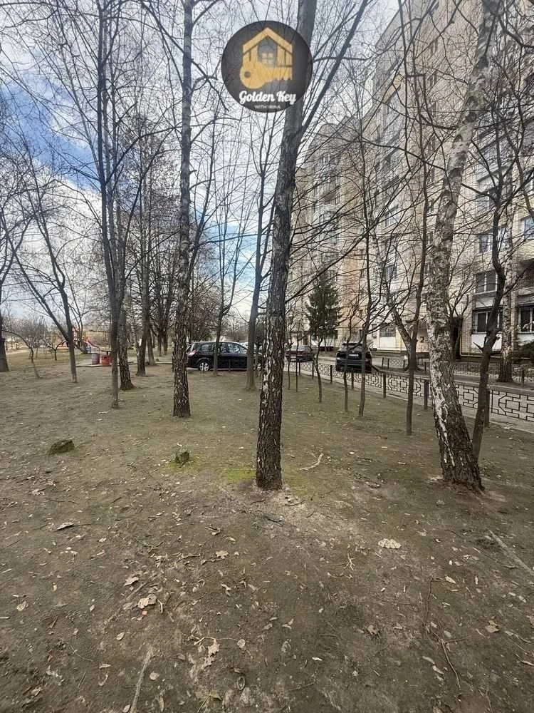 Продажа: Трехкомнатная квартира 74.5 м², Академика Булаховского