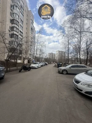 Продажа: Трехкомнатная квартира 74.5 м², Академика Булаховского