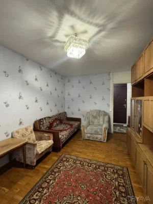 Вул Санаторна 27 здам акуратну чистеньку 1 к квартиру меблі