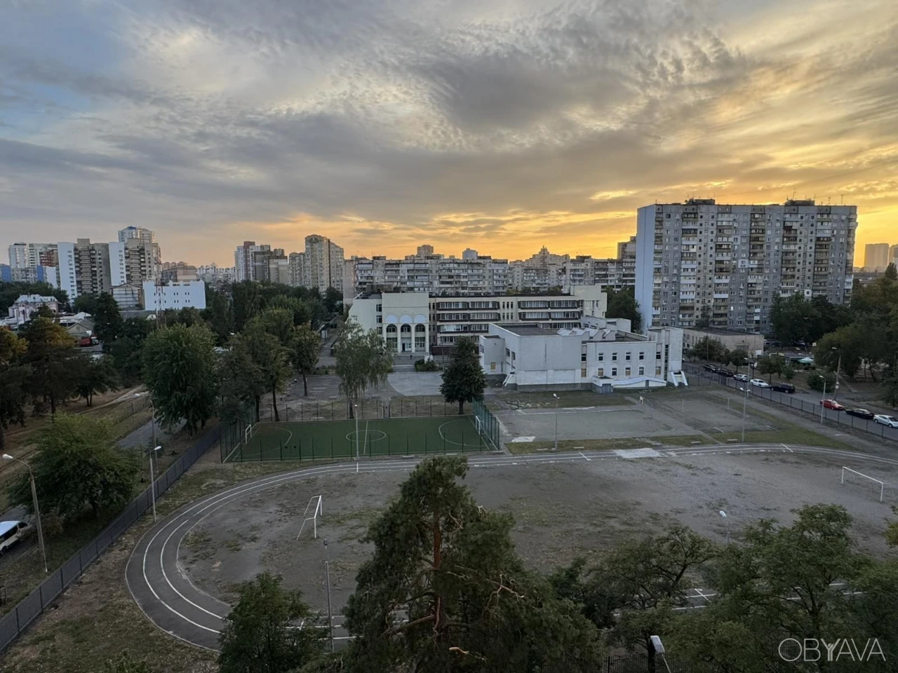 Вул Санаторна 27 здам акуратну чистеньку 1 к квартиру меблі
