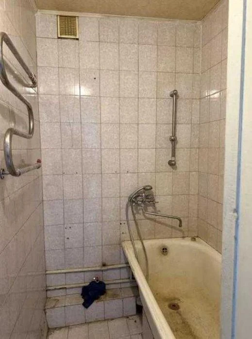3-room apartment for sale, 656 sq m