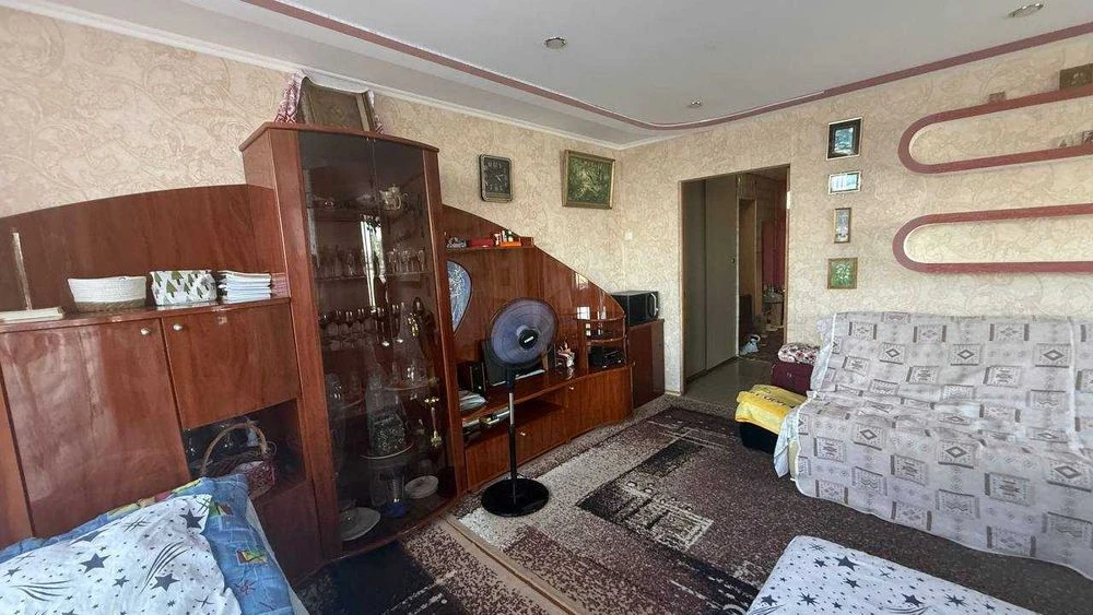 2-кімнатна Чешка на Алмазному 58 кв