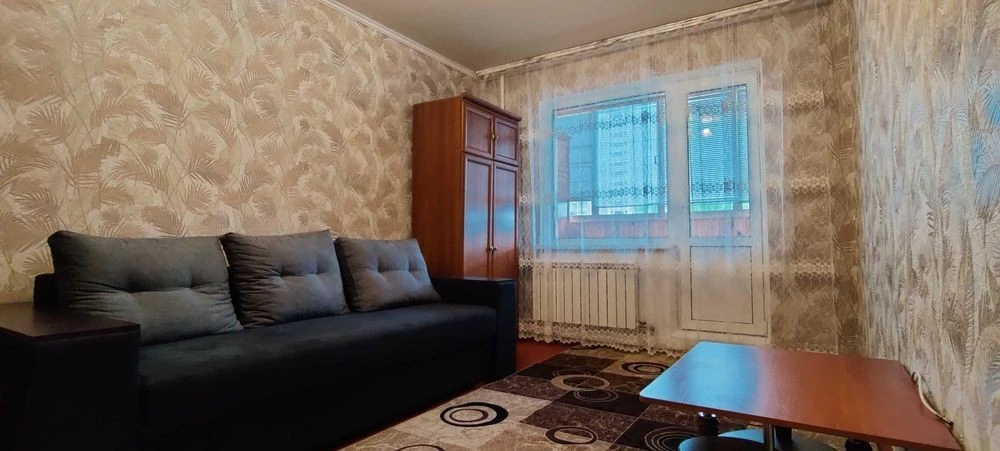 Вільна квартира Заболотного/Теремки метро ринок