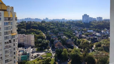ЖК Пори року 2-кімнатна простора в сучасному будинку навпрот