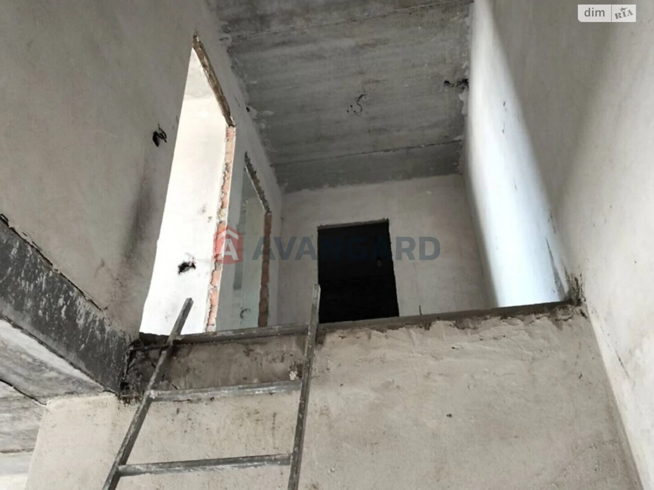 Продаж Квартира Виставка