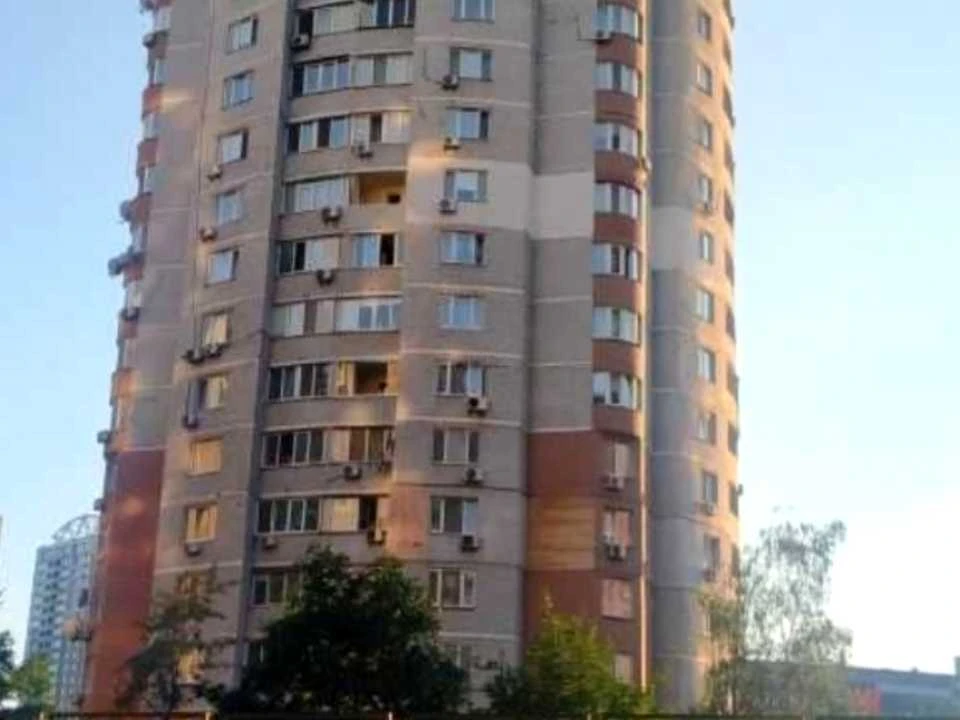 Квартира. Київ, Анни Ахматової вул.