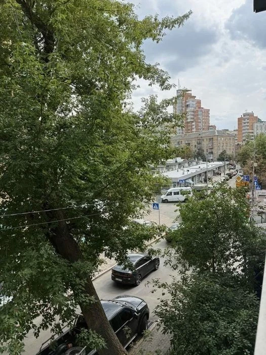 Здам однокімнатну квартиру біля метро Печерська