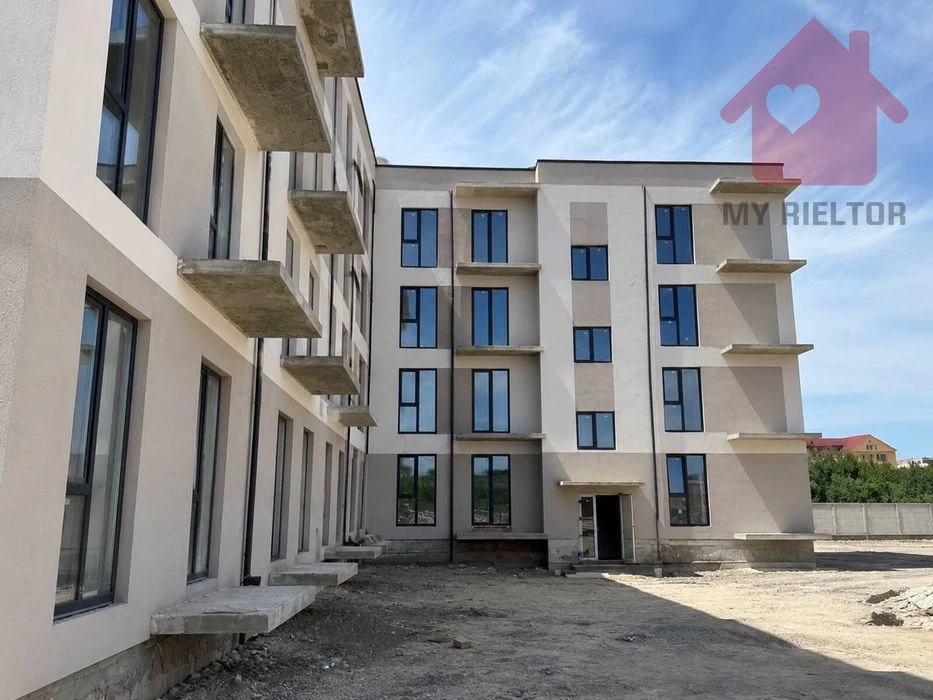 Продаж двокімнатної квартири по вул.Єньківська