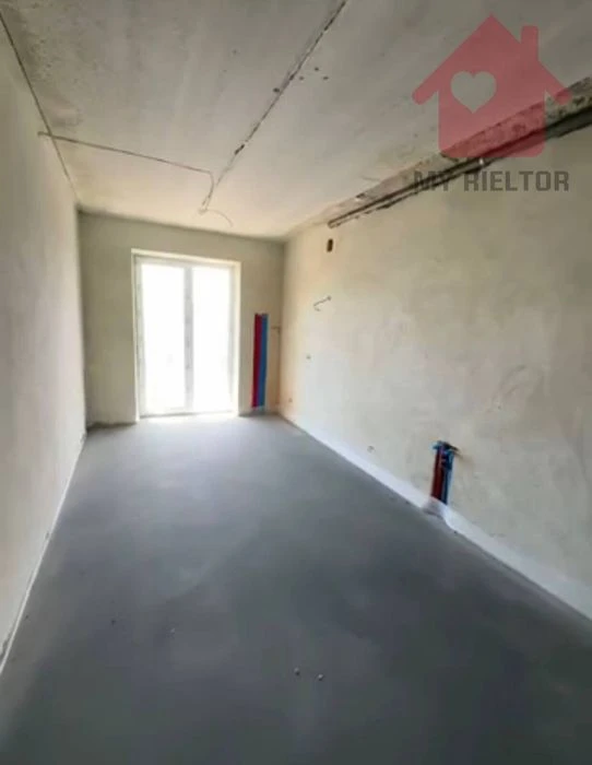 Продаж двокімнатної квартири по вул.Єньківська