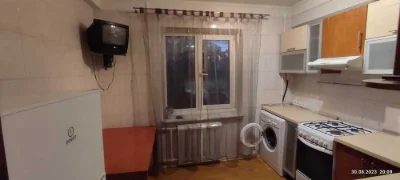 Оренда 2-кімнатної на Левка Лук'яненка, 1