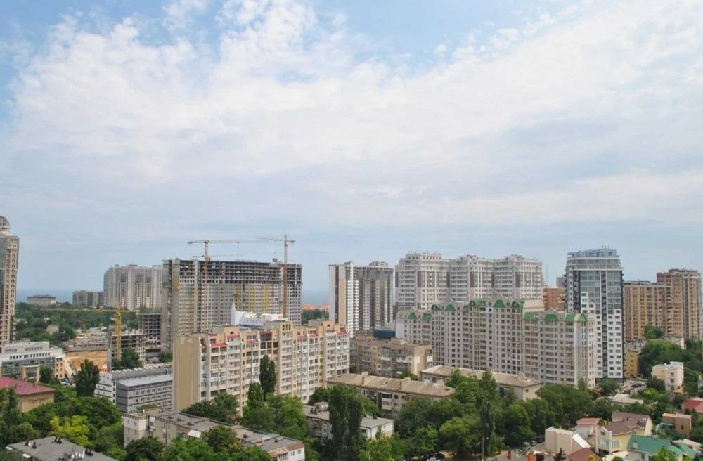 3-комнатная в сданном новострое - АРКАДИЯ