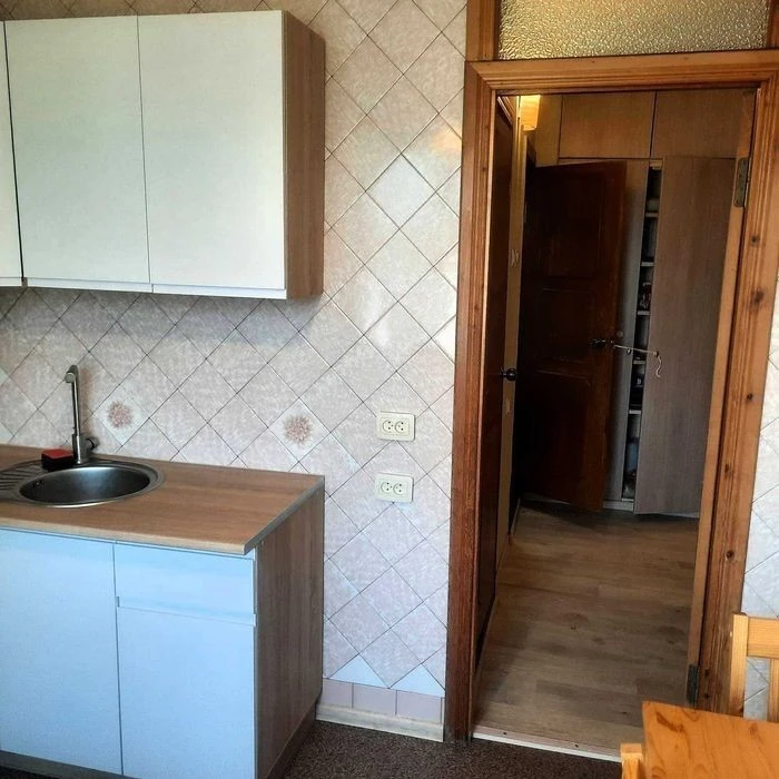 Продажа 3к на шоссе Харьковское, 146