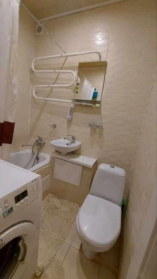 Оренда 2-кімнатної квартири 43 м², Миру просп., 6