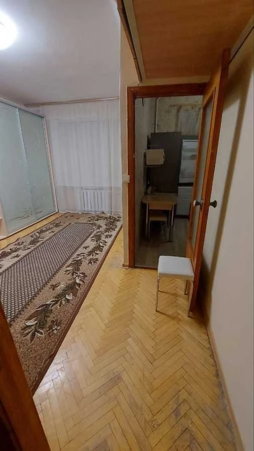 Оренда 2-кімнатної квартири 43 м², Миру просп., 6