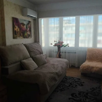 Оренда 2-кімнатної квартири 48 м², Березняківська вул., 22