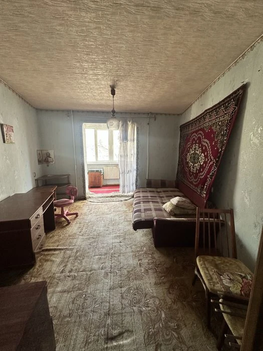 Продам 4х.комнатную квартиру на Тополе-3