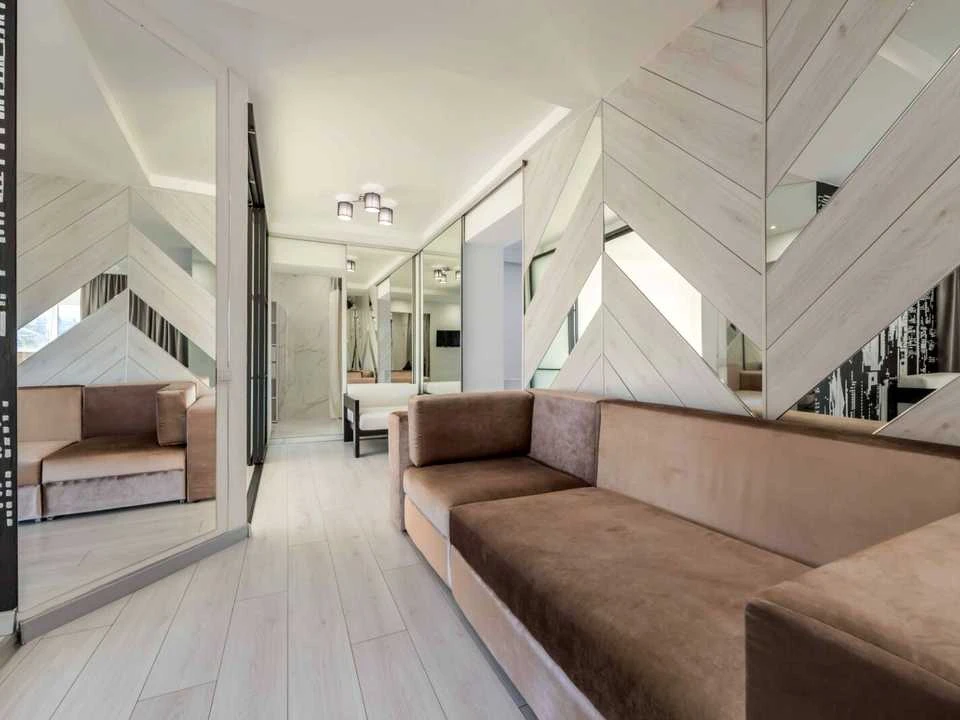 Квартира. Київ, Саксаганського вул.