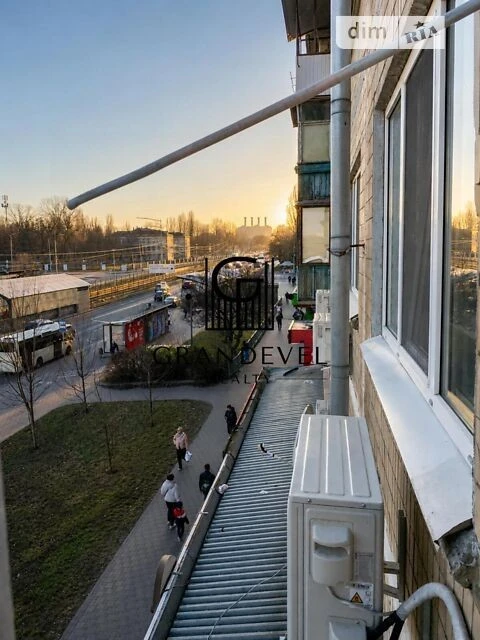 Довготривала оренда 1к квартири на Любомира Гузера 28 • ID 3