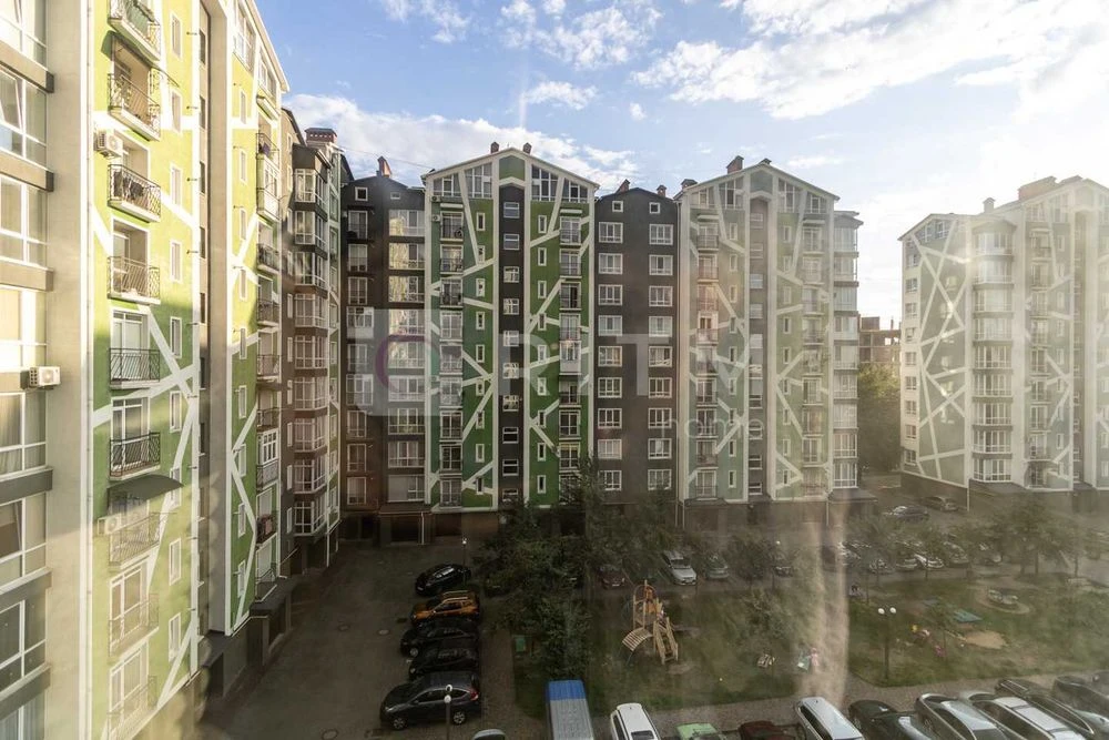 Продаж 2-кімнатної квартири в ЖК “Різдвяний”