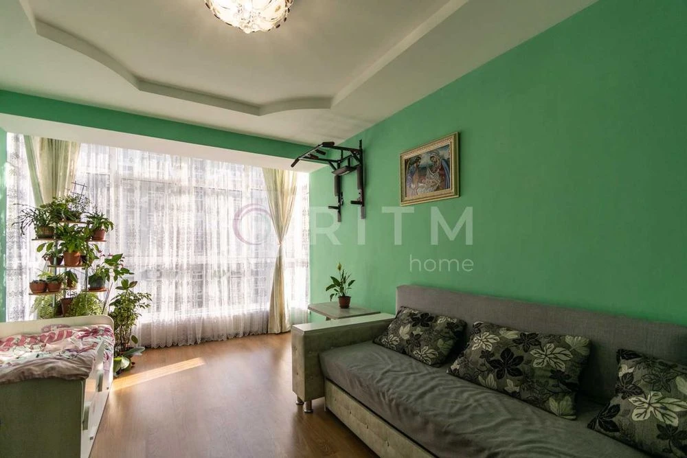 Продаж 2-кімнатної квартири в ЖК “Різдвяний”