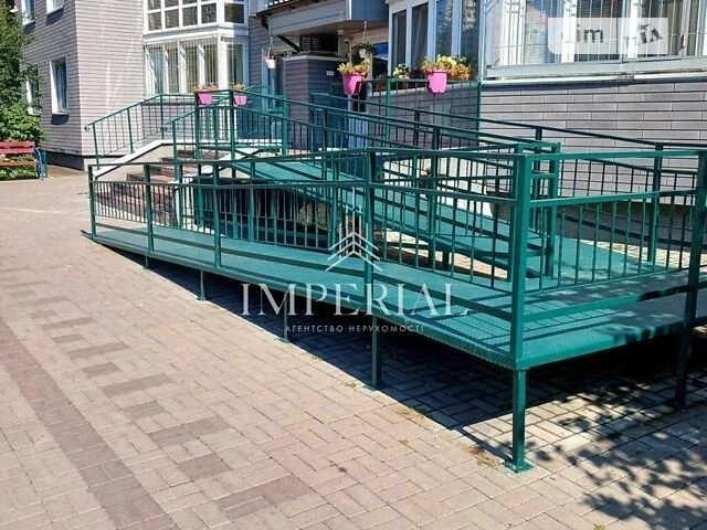Довготривала оренда 3к квартири на вул. Софії Русової 3В • I