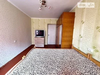 Довготривала оренда 2к квартири на вул. Оноре де Бальзака 75