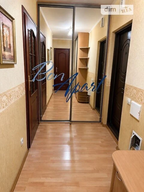 Довготривала оренда 1к квартири на пл. Святошинська 1 • ID 3