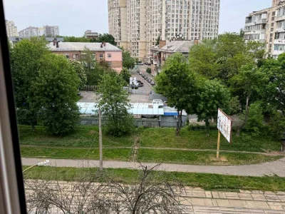 Квартира. Київ, Дегтярівська вул.