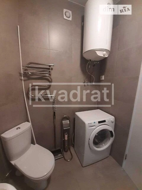 Довготривала оренда 1к квартири на просп. Берестейський 71А