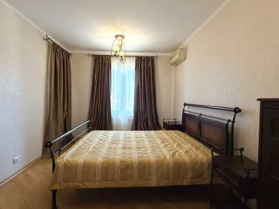 Квартира. Київ, Оболонський просп.