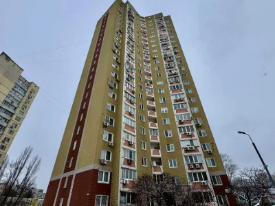 Квартира. Київ, Оболонський просп.