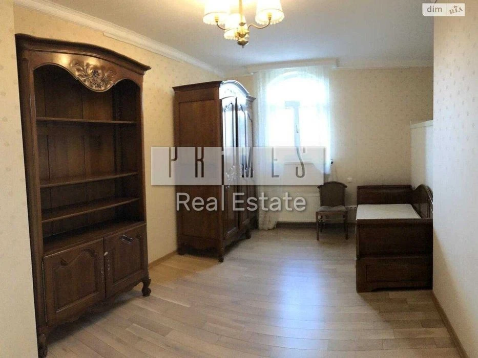 Sale of 5k apartments, Tsarskyi Dom, Krutyi Spusk St., 5,