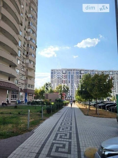 Довготривала оренда 2к квартири на вул. Андрія Аболмасова 7