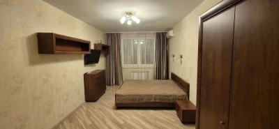 Довгострокова оренда 1к Патріарха Скрипника 40, генератор, б