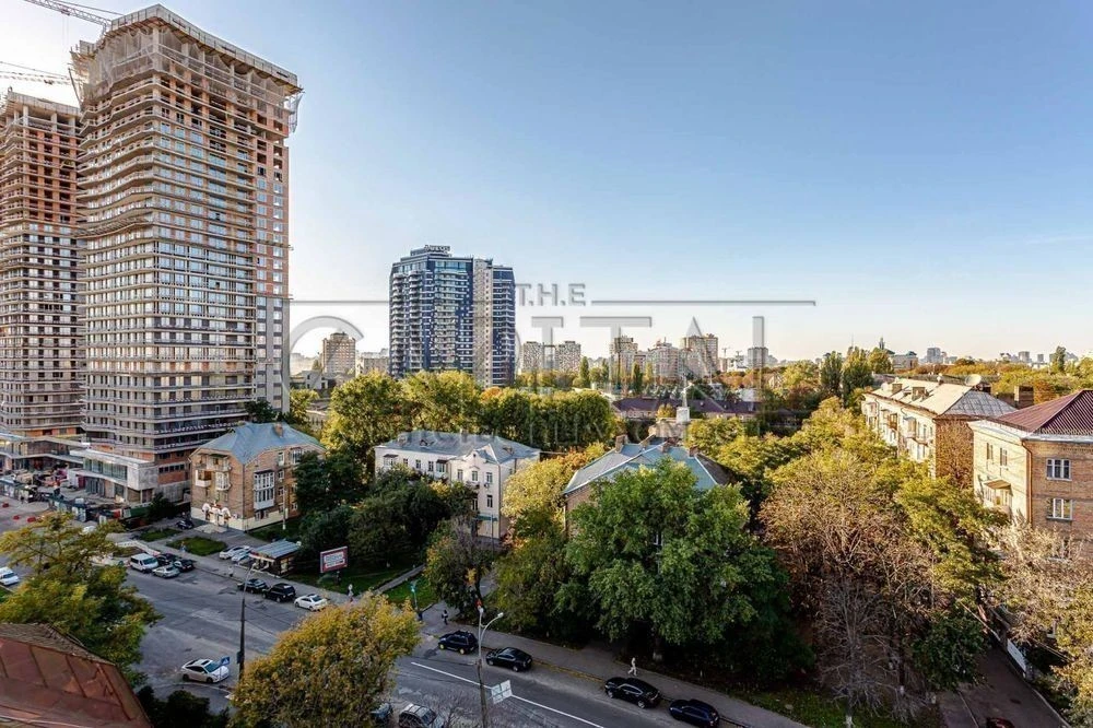 Аренда 3к квартиры в ЖК Skyline, ул. Коновальца, Печерск