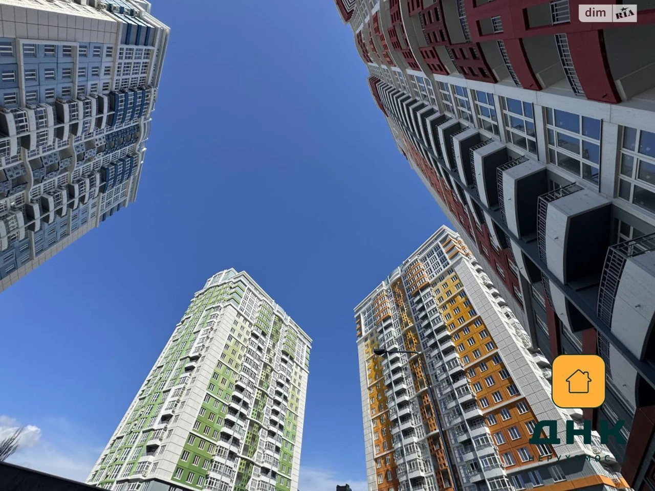 Продажа квартир Приморский.