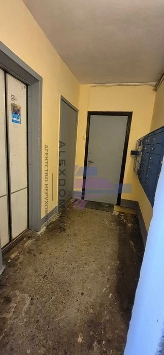 Довгострокова оренда 2к квартири вул. Рональда Рейгана, 28 Т