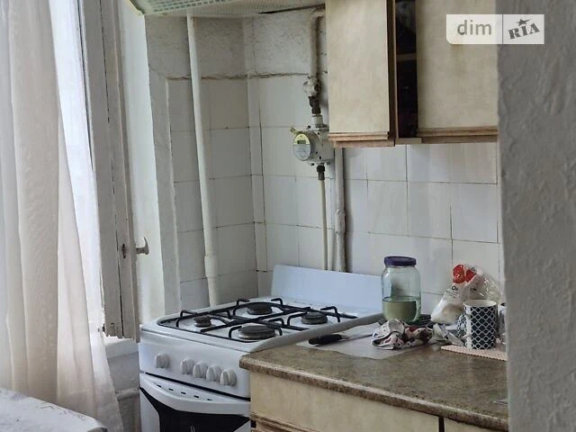 Здам в оренду кімнату на вул. Гната Юри 12 довгостроково • I